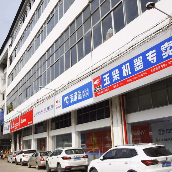 Высококачественные запчасти для грузовиков Поворотный кулак Beiben 393 338 00 05